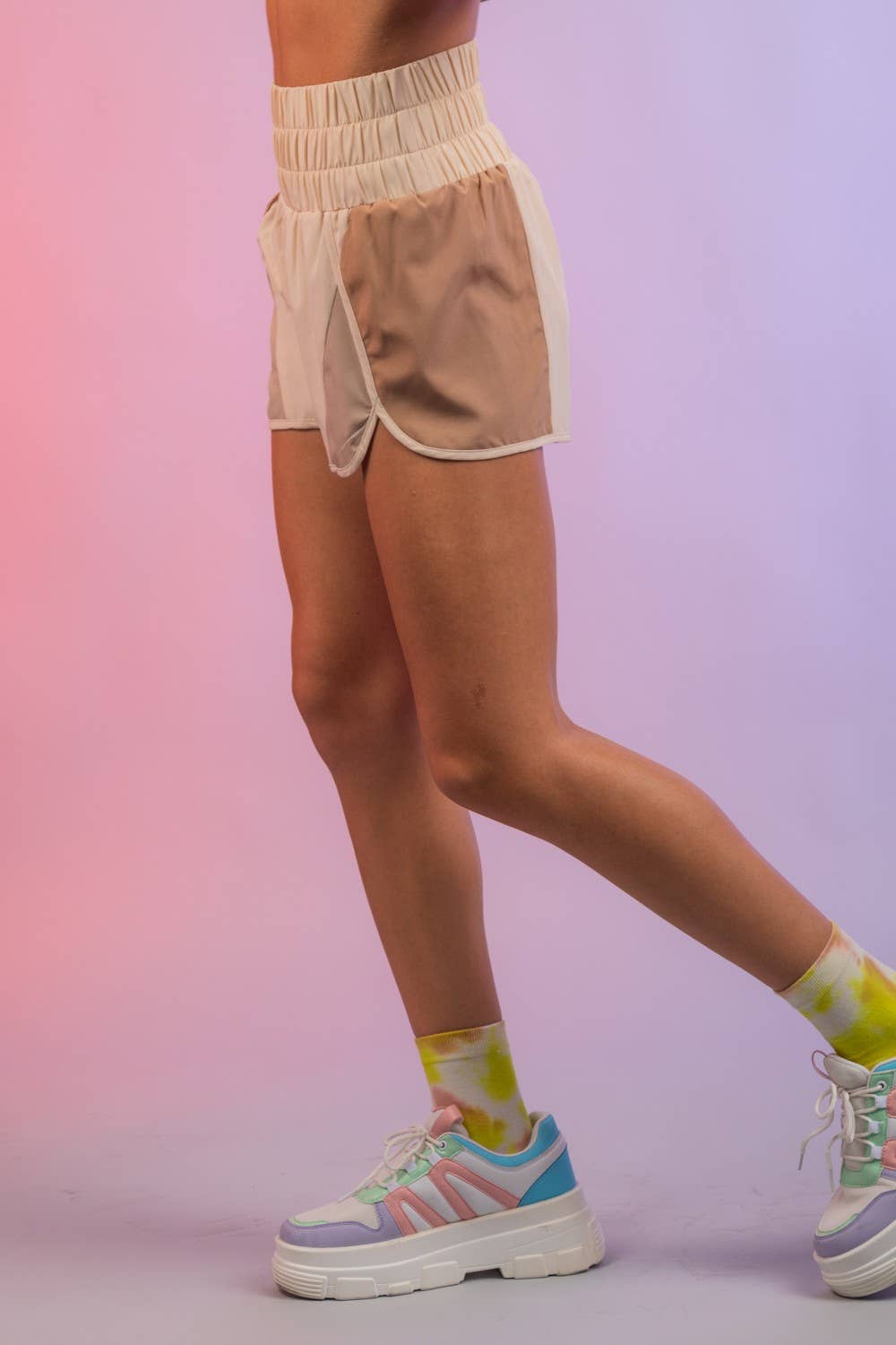NP70066-Color-block activewear shorts: MOCHA / S-M-L/2-2-2